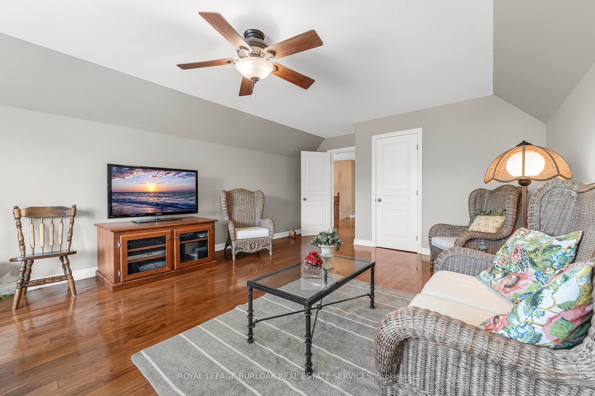 Photo 47 of 35 Oldmill Road, Hamilton, Ancaster — HOMEH