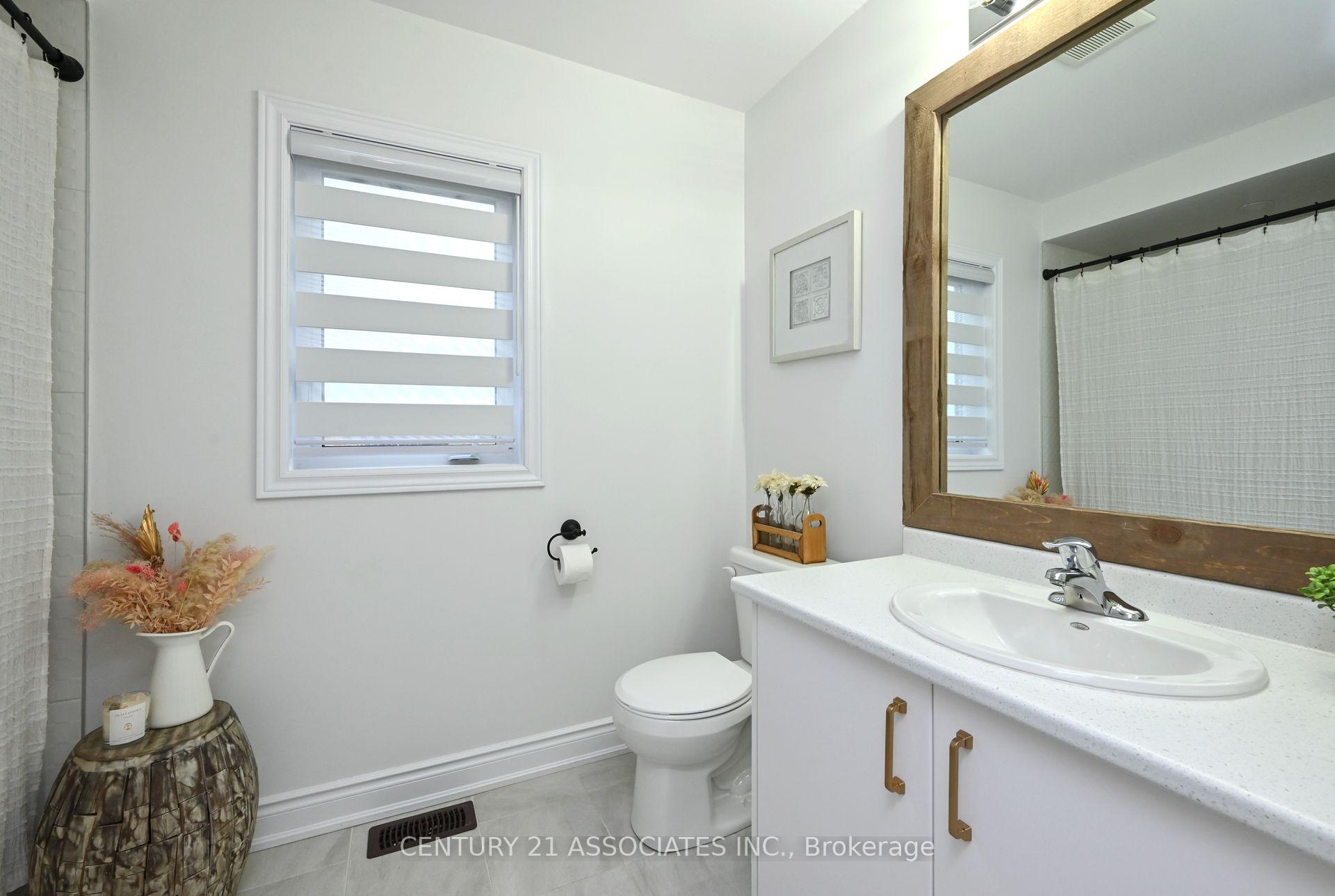 Photo 41 of 33 Stately Drive, Wasaga Beach — HOMEH