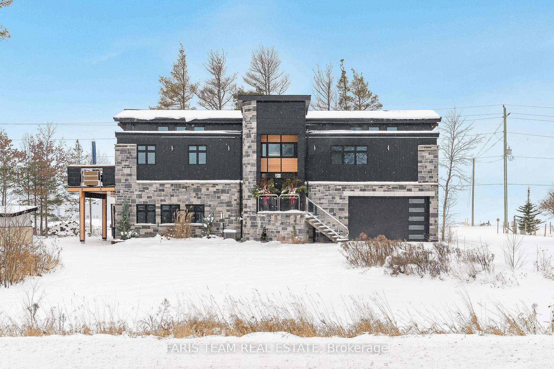 Front of 15512 County Road 27