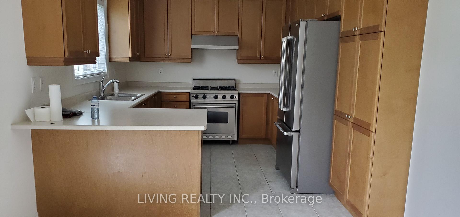 Photo 35 of 114 Halldorson Avenue, Aurora, Bayview Northeast — HOMEH