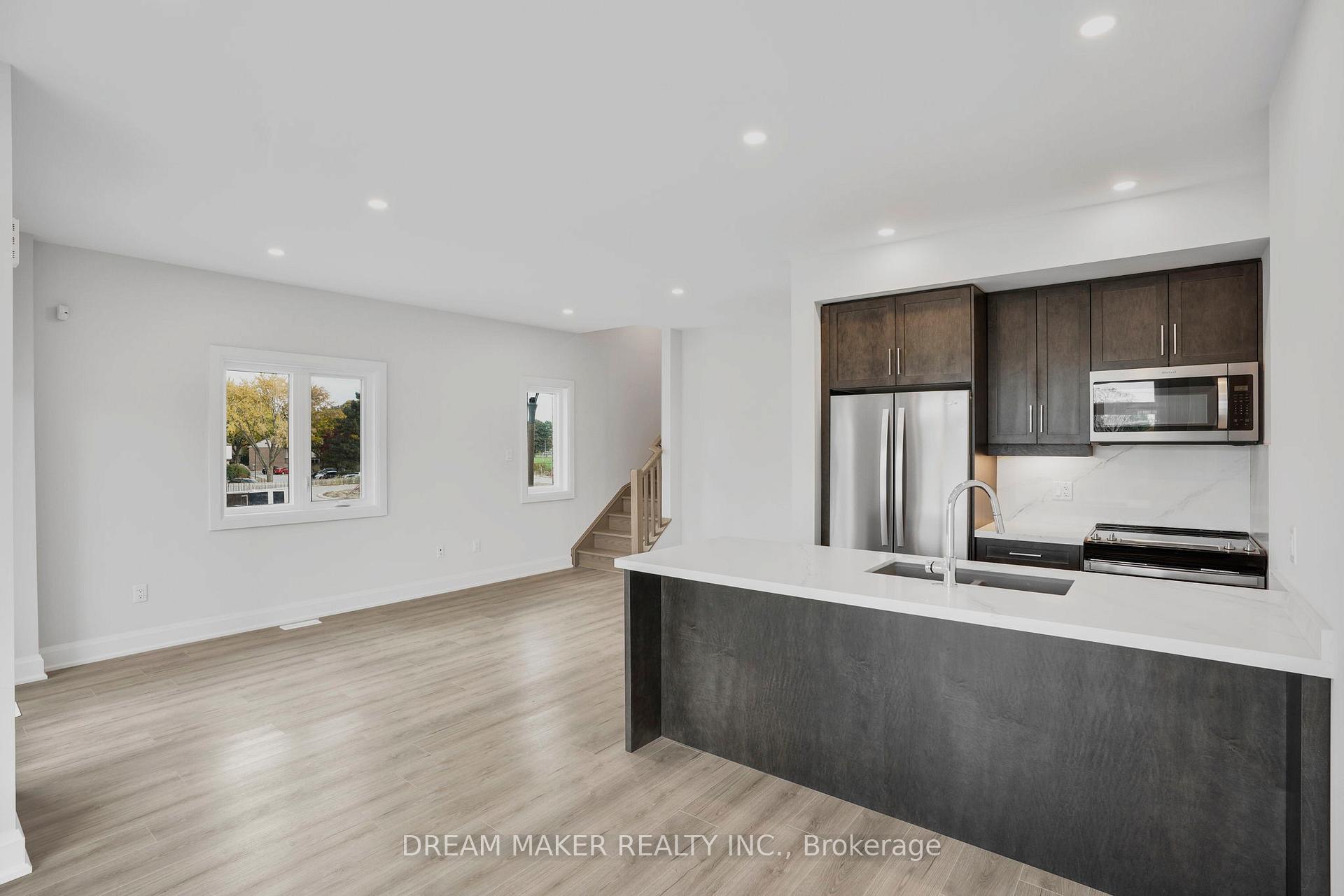 Photo 9 of 17 Fernridge Common, St. Catharines, Carlton/Bunting — HOMEH