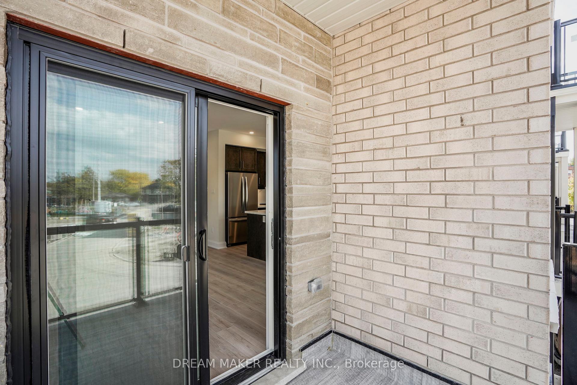 Photo 15 of 17 Fernridge Common, St. Catharines, Carlton/Bunting — HOMEH