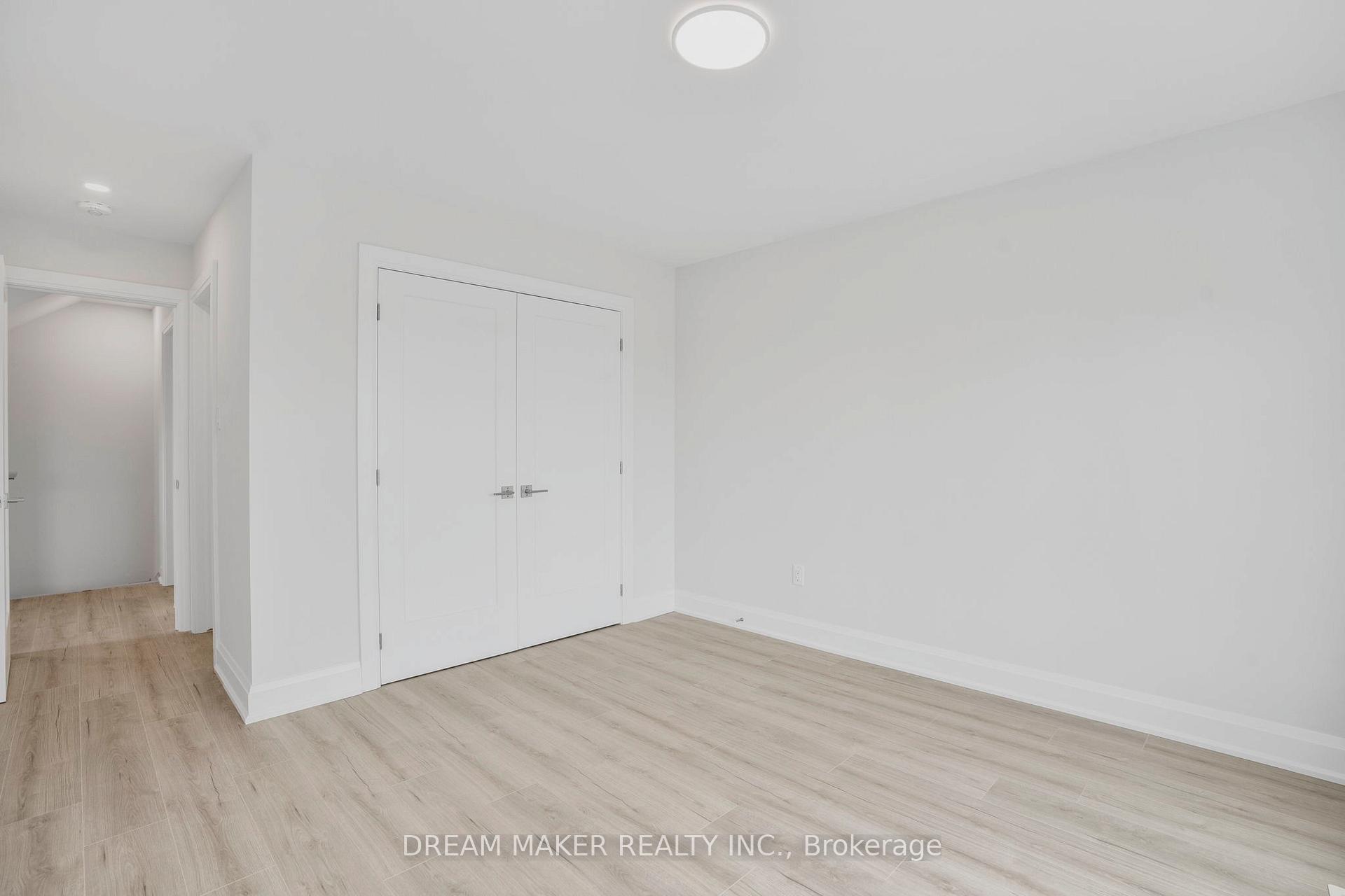 Photo 21 of 17 Fernridge Common, St. Catharines, Carlton/Bunting — HOMEH