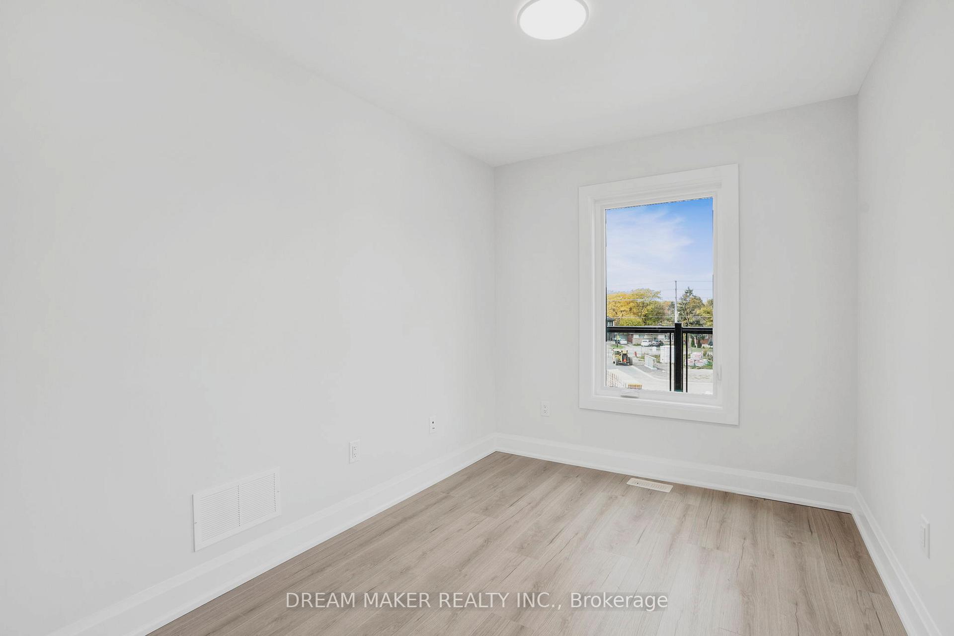 Photo 24 of 17 Fernridge Common, St. Catharines, Carlton/Bunting — HOMEH