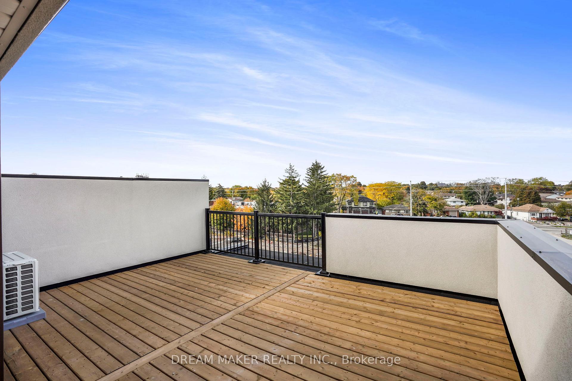 Photo 31 of 17 Fernridge Common, St. Catharines, Carlton/Bunting — HOMEH