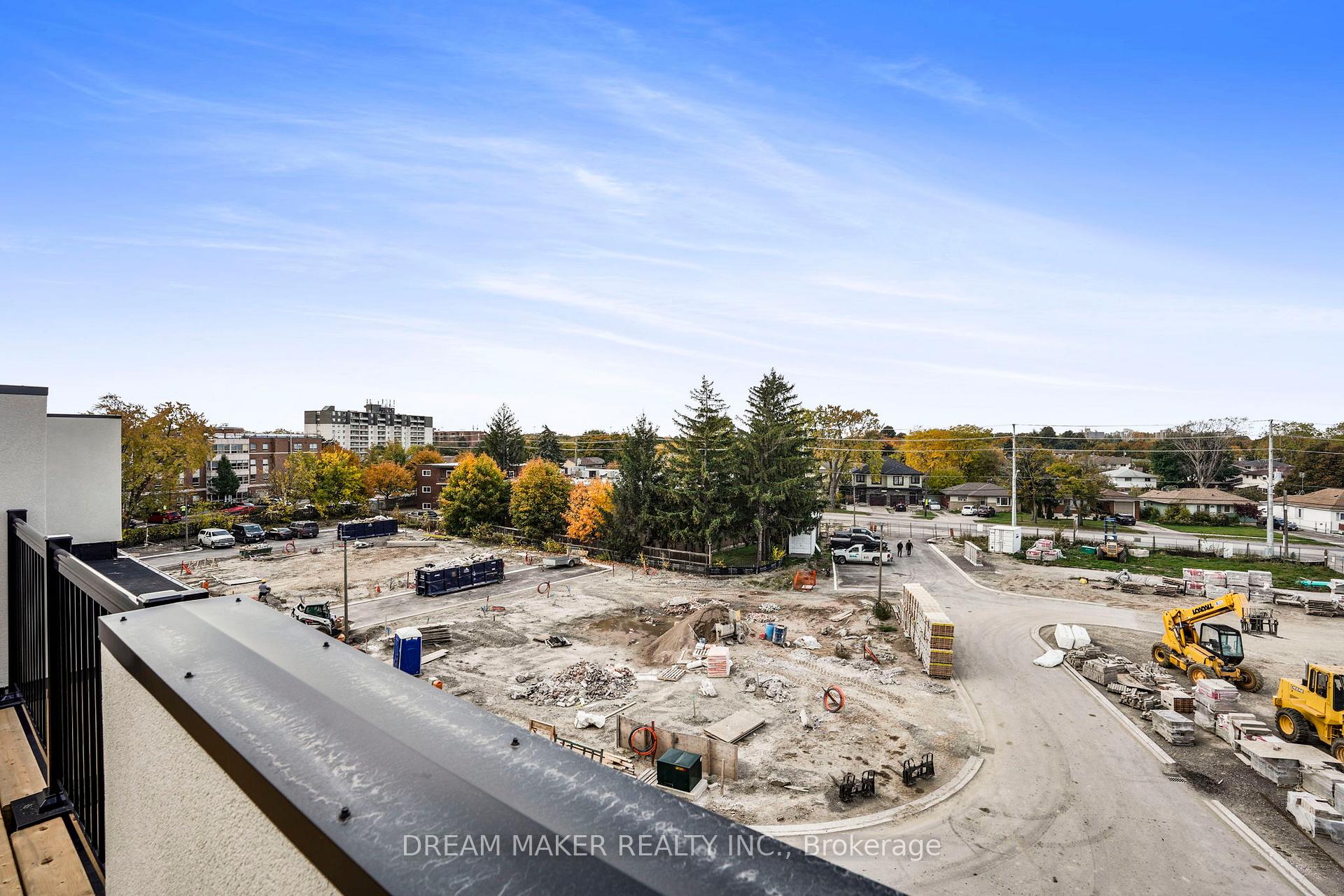 Photo 33 of 17 Fernridge Common, St. Catharines, Carlton/Bunting — HOMEH