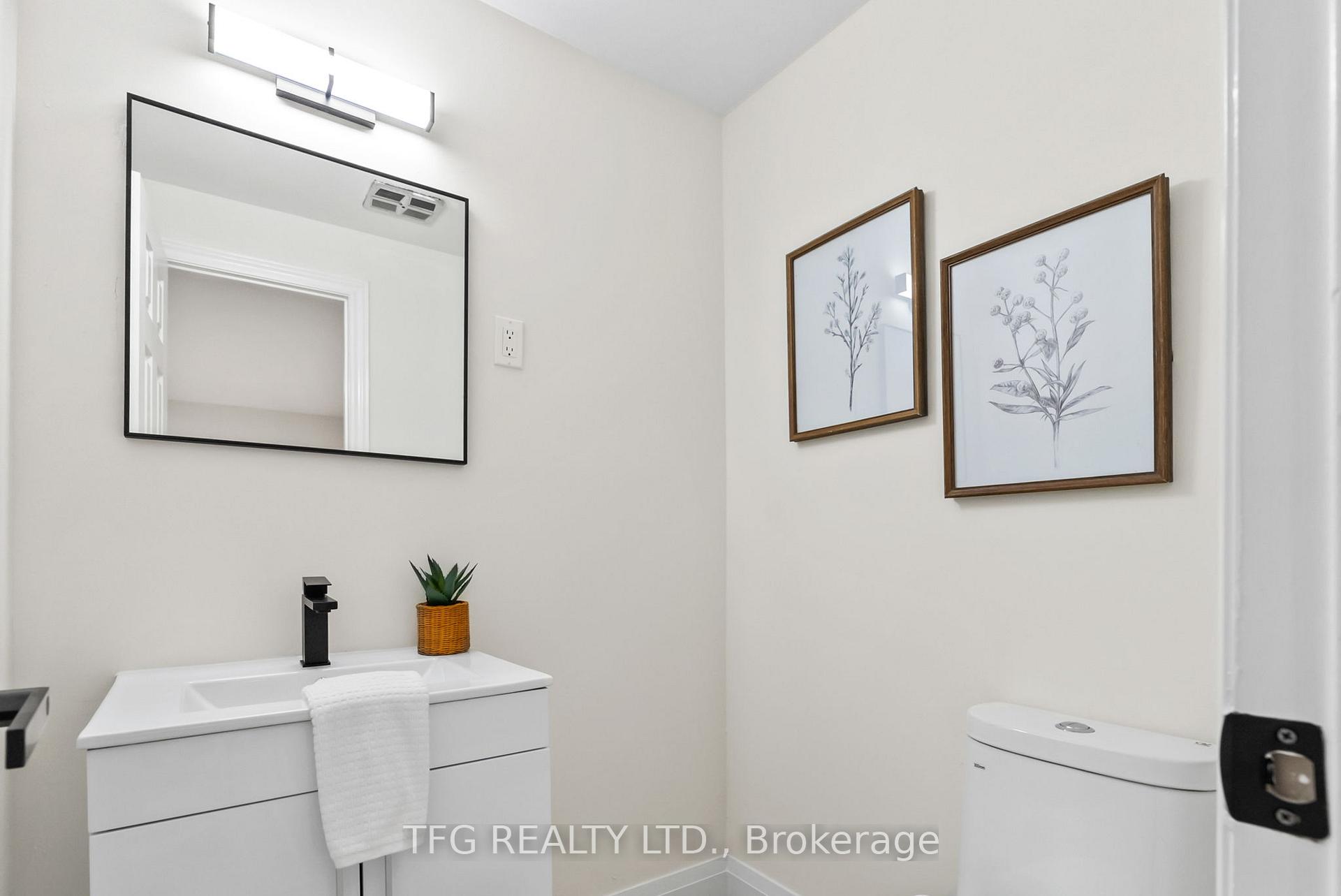 Photo 21 of 298 Waverly Street S, Oshawa, Vanier — HOMEH