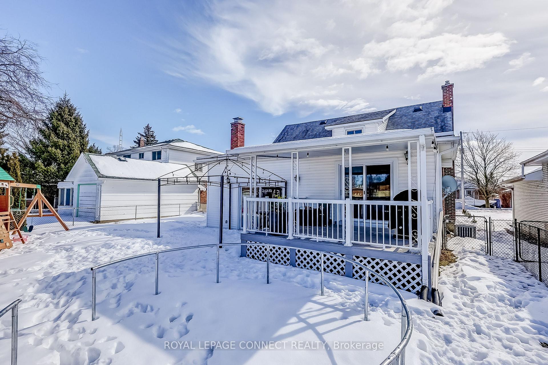 Photo 43 of 34 Plaza Square, Belleville, Belleville Ward — HOMEH