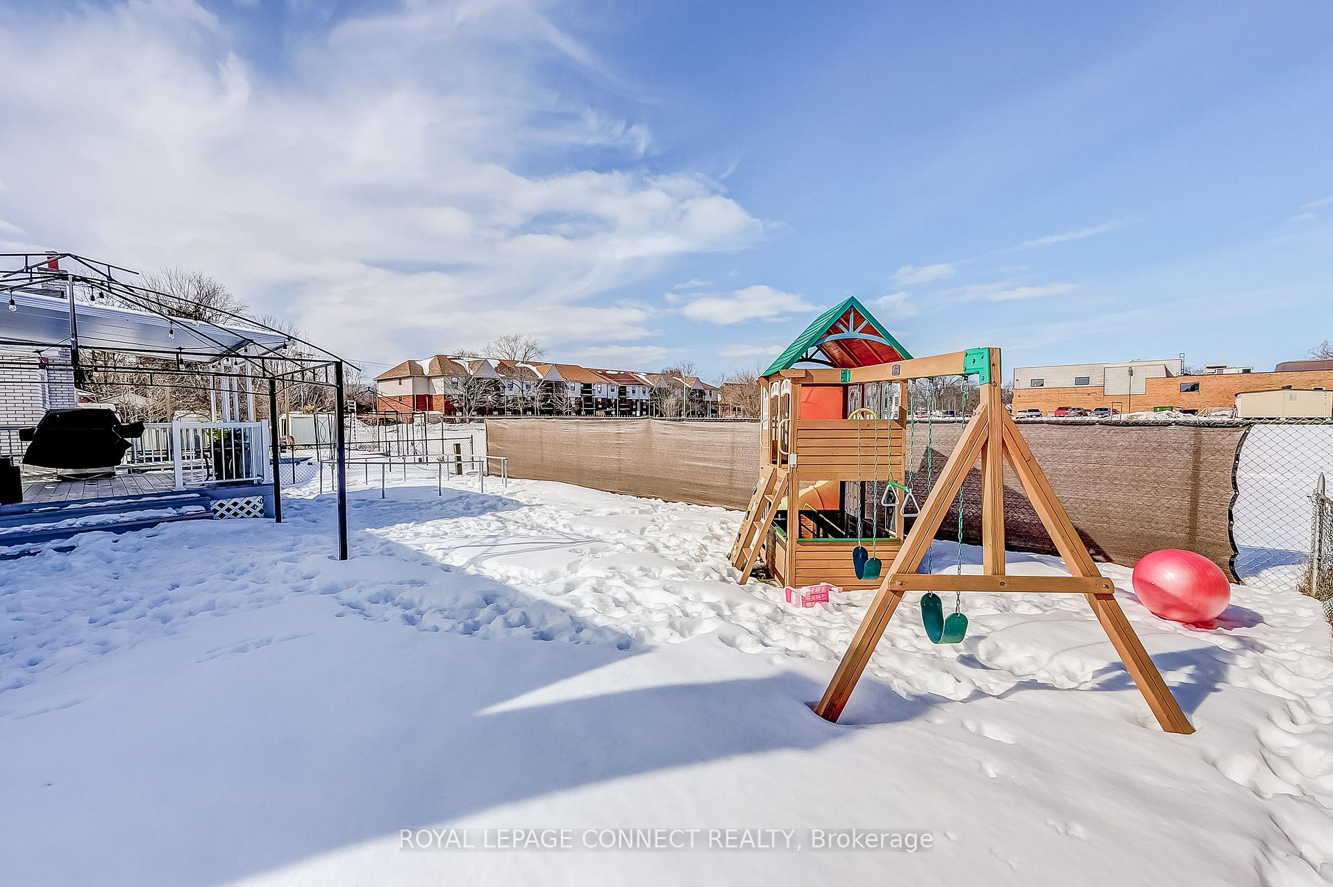 Photo 46 of 34 Plaza Square, Belleville, Belleville Ward — HOMEH