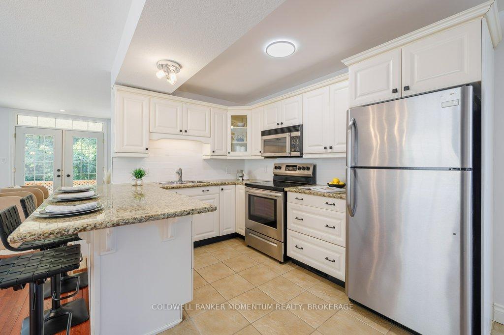 Photo 8 of 255A Lakeshore Road, St. Catharines, Lakeshore — HOMEH