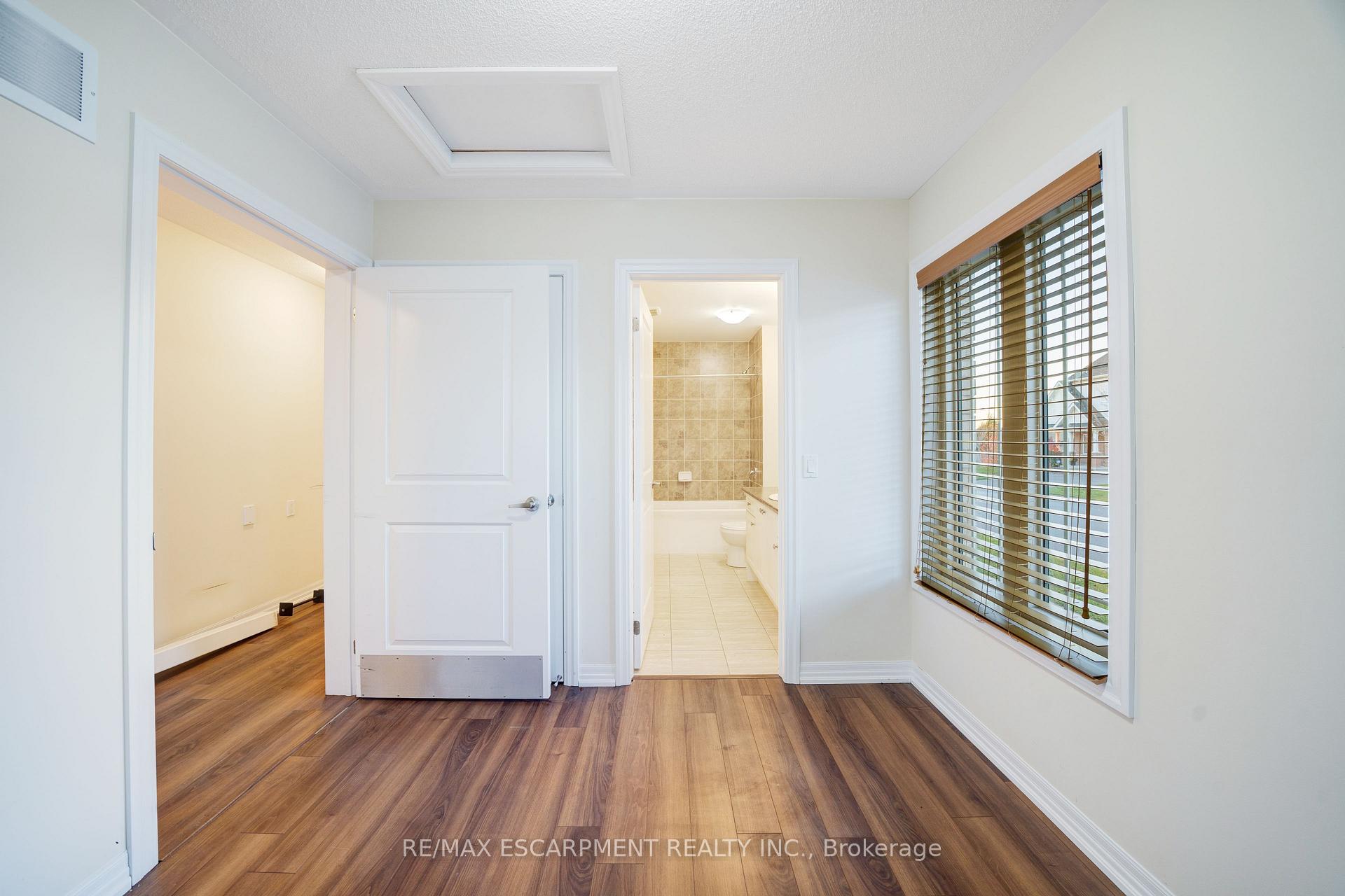 Photo 30 of 1701 Silverstone Crescent, Oshawa, Samac — HOMEH