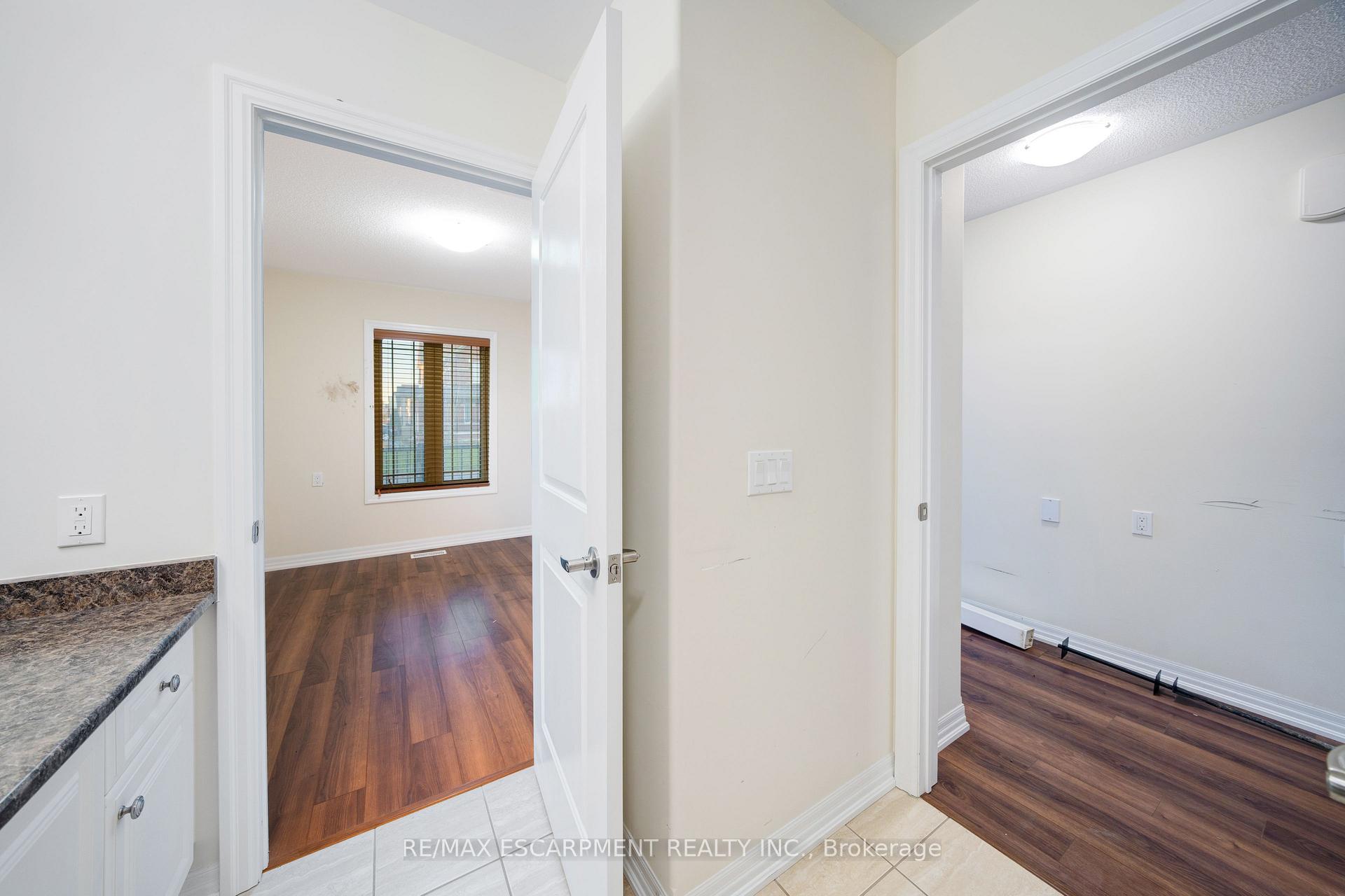Photo 34 of 1701 Silverstone Crescent, Oshawa, Samac — HOMEH