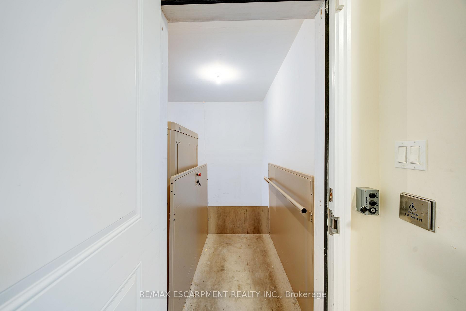 Photo 35 of 1701 Silverstone Crescent, Oshawa, Samac — HOMEH