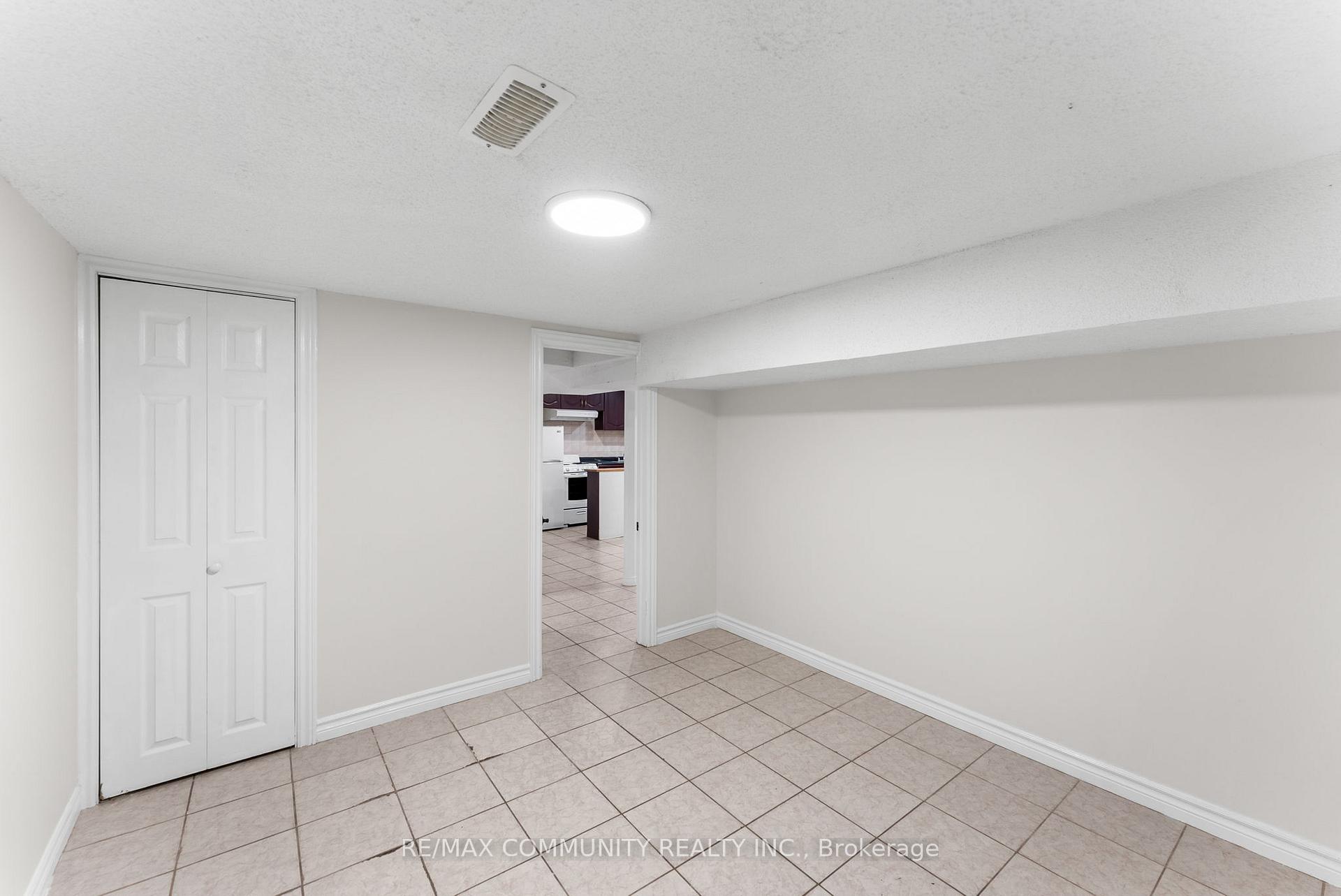Photo 51 of 1645 Middleton Street, Pickering, Brock Ridge — HOMEH