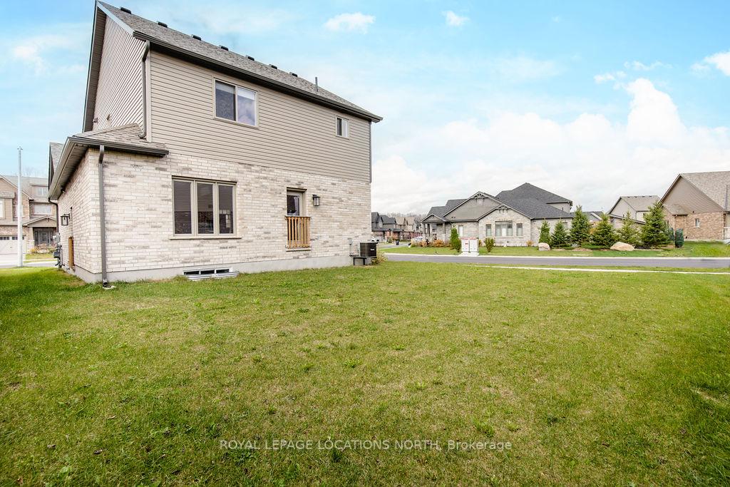 Photo 58 of 111 Plewes Drive, Collingwood — HOMEH