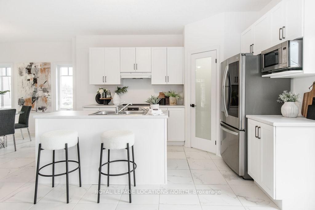 Photo 29 of 111 Plewes Drive, Collingwood — HOMEH