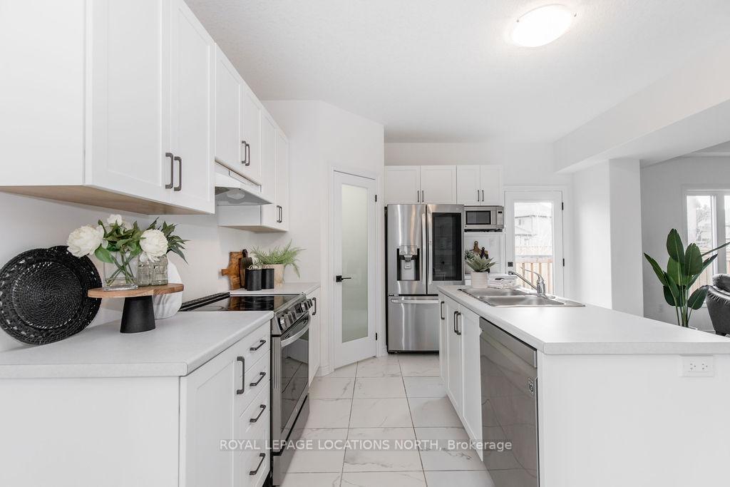 Photo 31 of 111 Plewes Drive, Collingwood — HOMEH