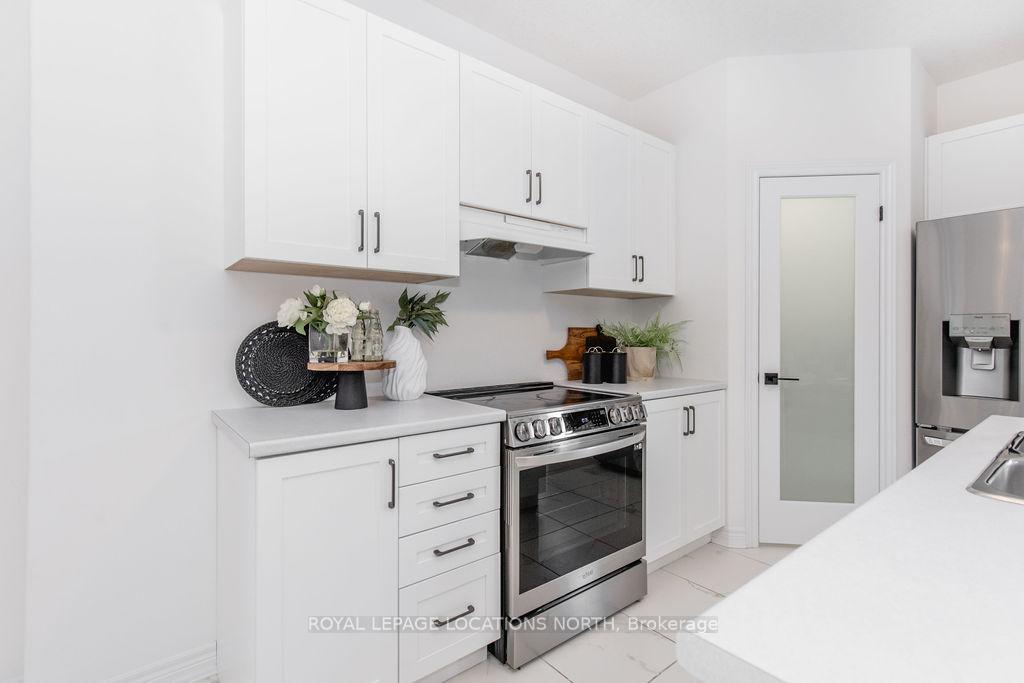 Photo 32 of 111 Plewes Drive, Collingwood — HOMEH
