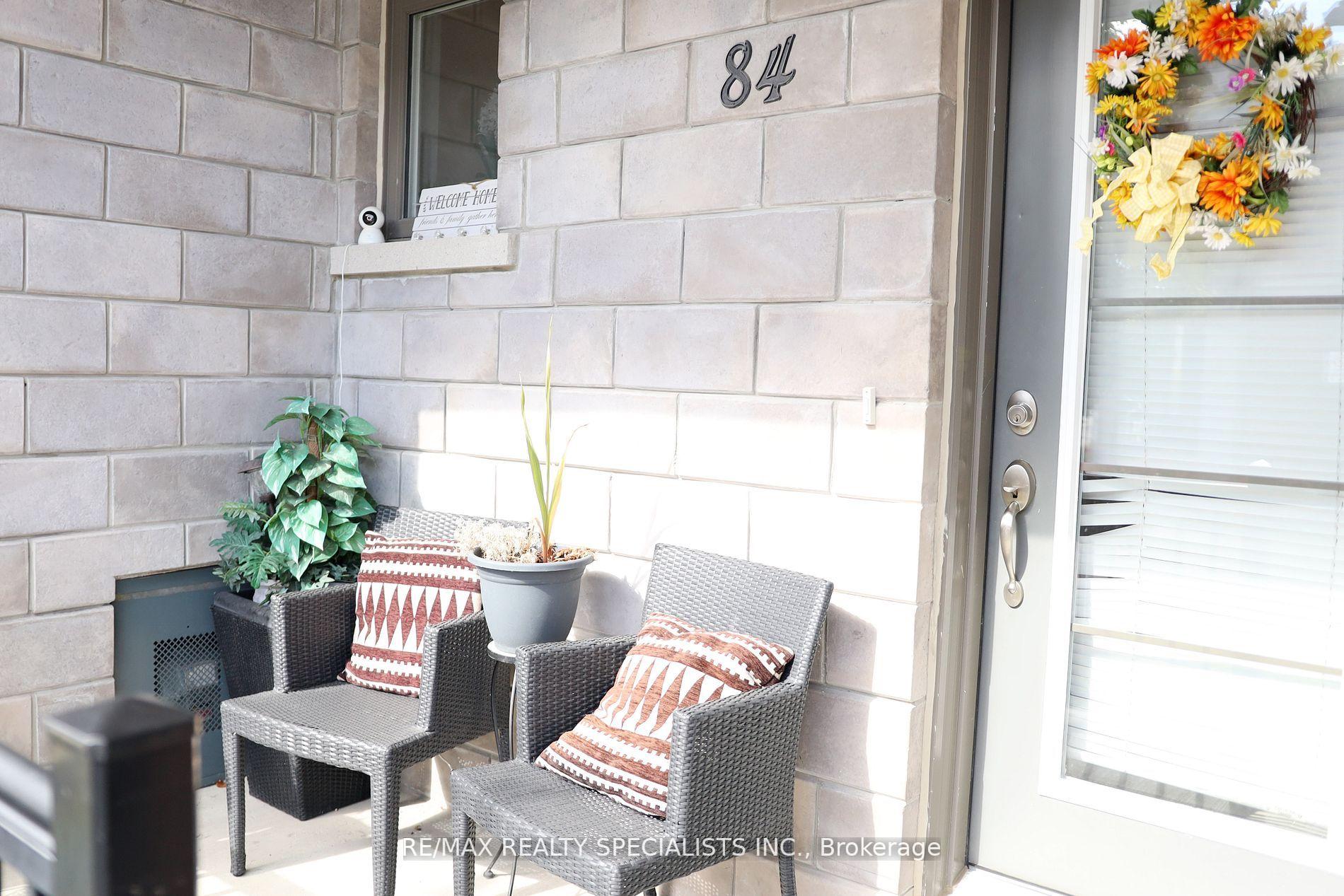 Photo 4 of 84 Longshore Way, Whitby, Port Whitby — HOMEH