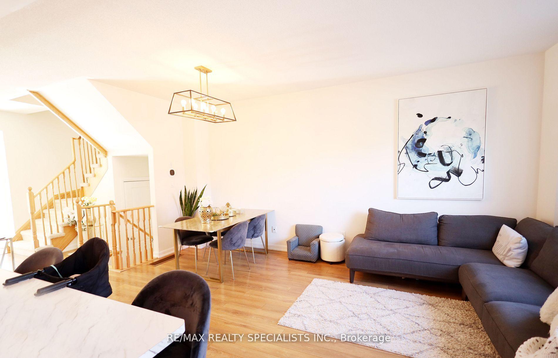 Photo 8 of 84 Longshore Way, Whitby, Port Whitby — HOMEH