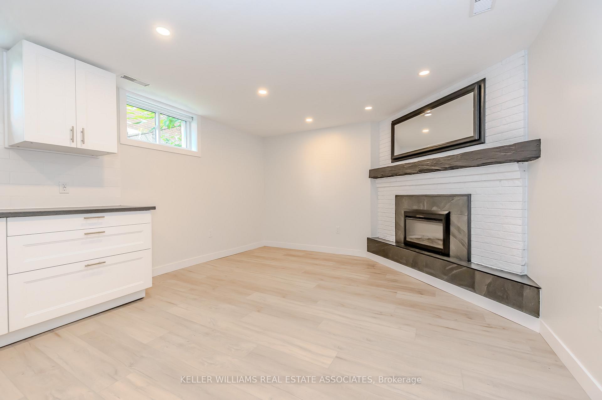 Photo 6 of 78 Duchess Drive, Cambridge — HOMEH