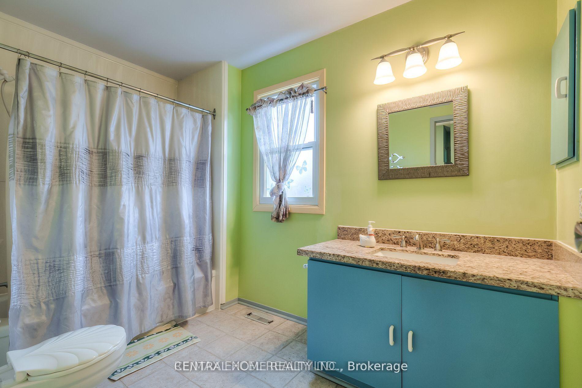 Photo 26 of 67 Tunney Crescent, Markham, Raymerville — HOMEH