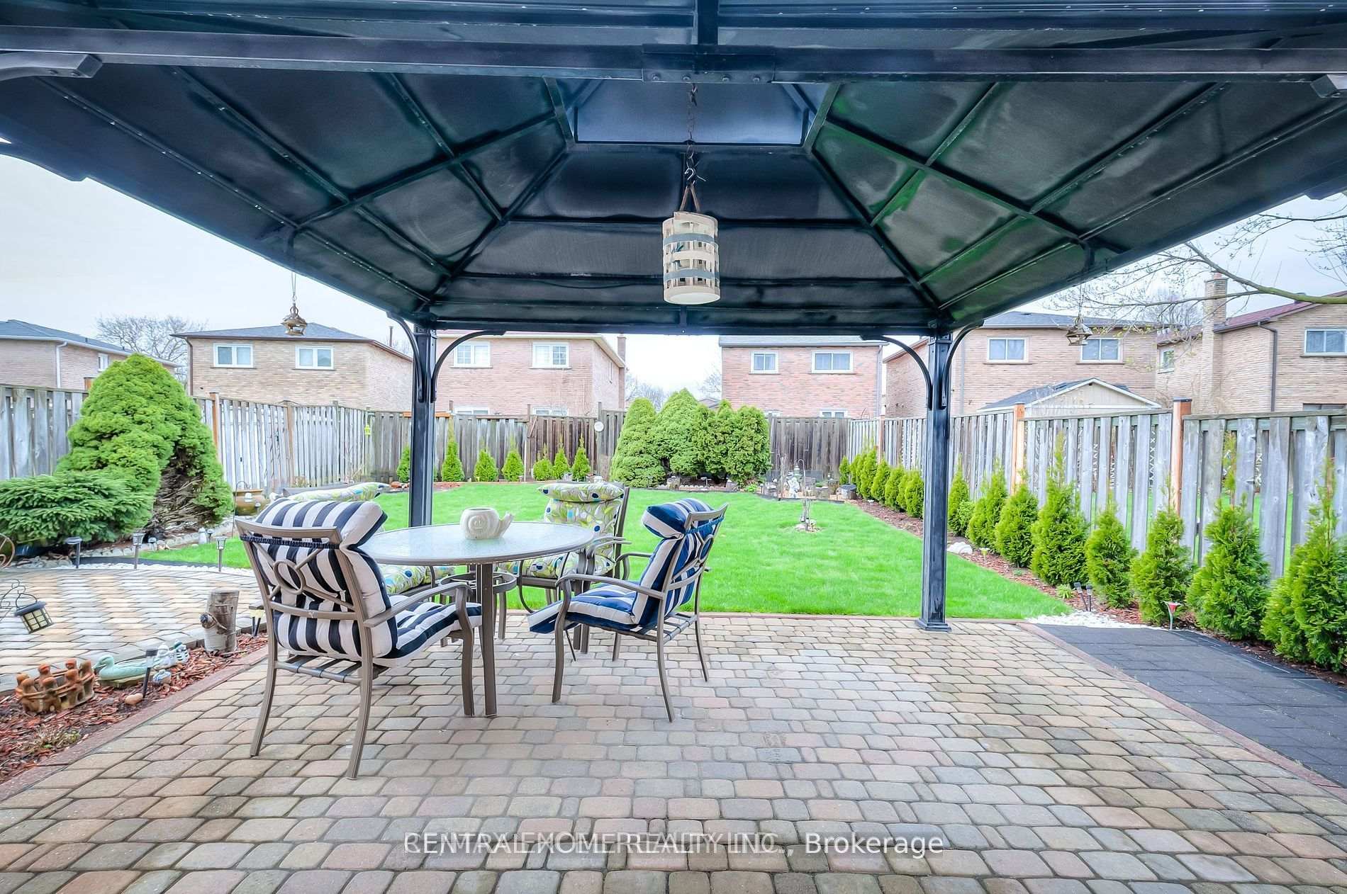 Photo 15 of 67 Tunney Crescent, Markham, Raymerville — HOMEH