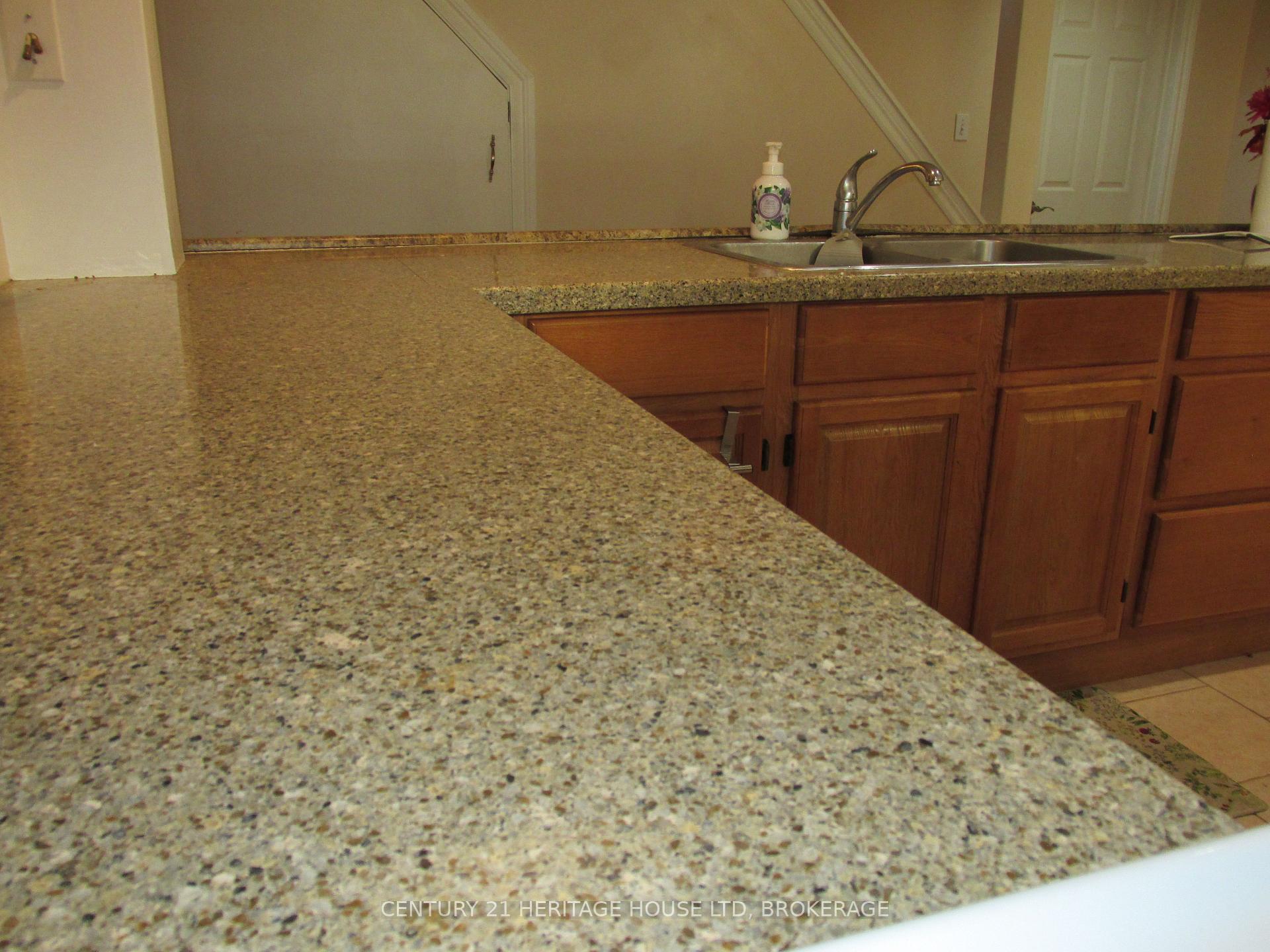 Photo 7 of Unit Lower, 72 Masterson Drive, St. Catharines, Glendale/Glenridge — HOMEH