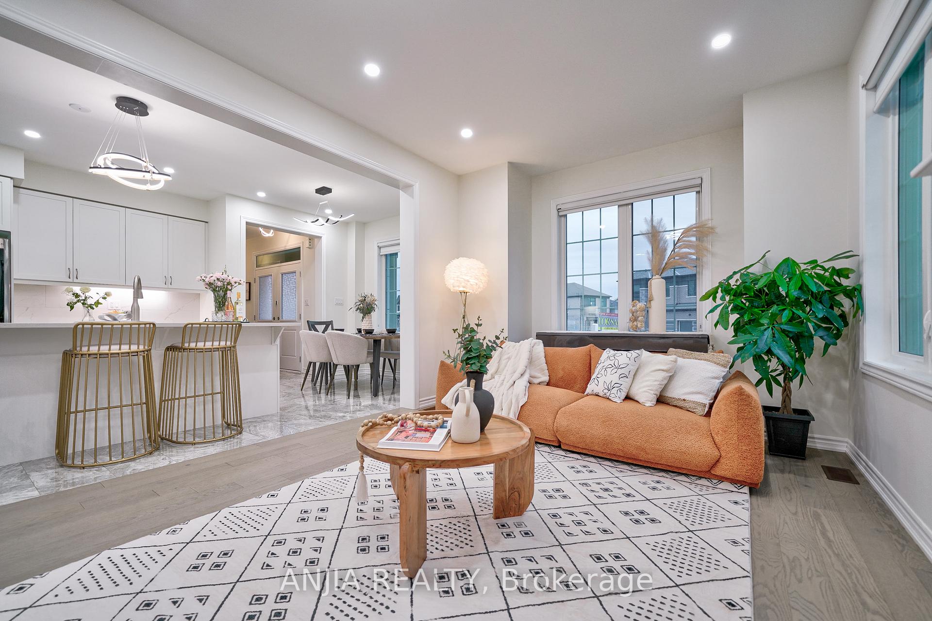 Photo 14 of 262 Beaverbrae Drive, Markham, Victoria Square — HOMEH