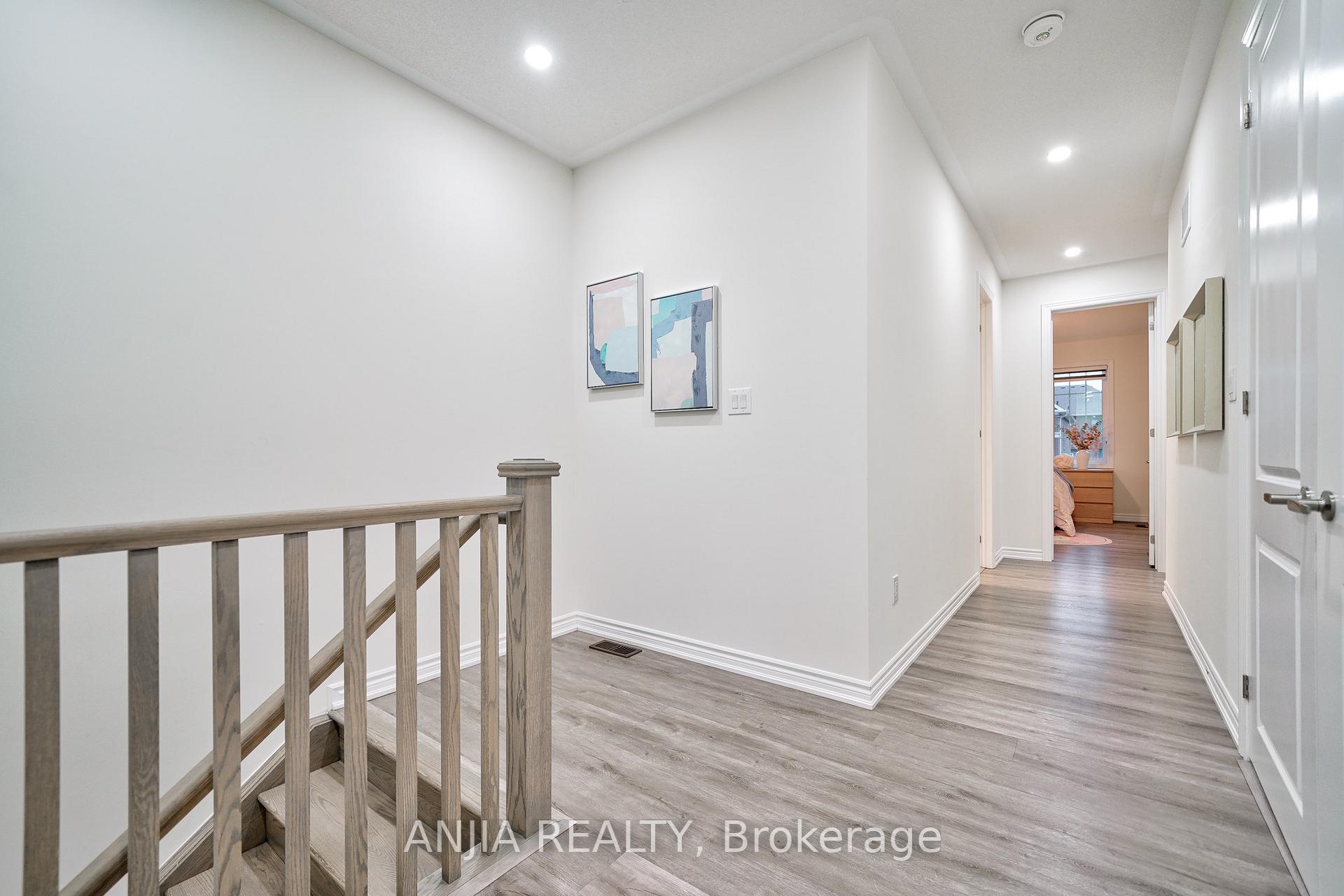 Photo 20 of 262 Beaverbrae Drive, Markham, Victoria Square — HOMEH