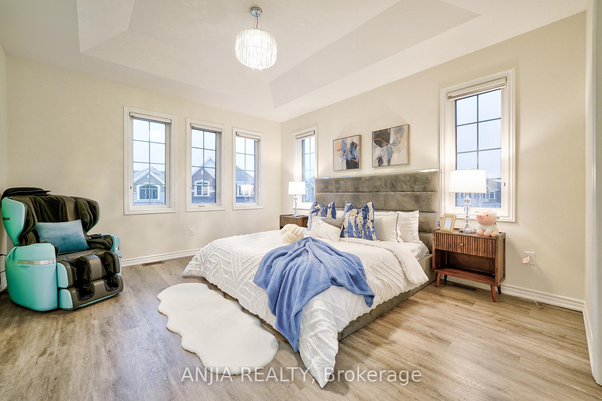 Photo 21 of 262 Beaverbrae Drive, Markham, Victoria Square — HOMEH
