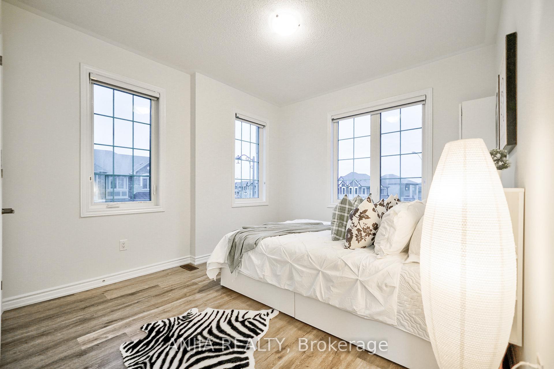 Photo 31 of 262 Beaverbrae Drive, Markham, Victoria Square — HOMEH