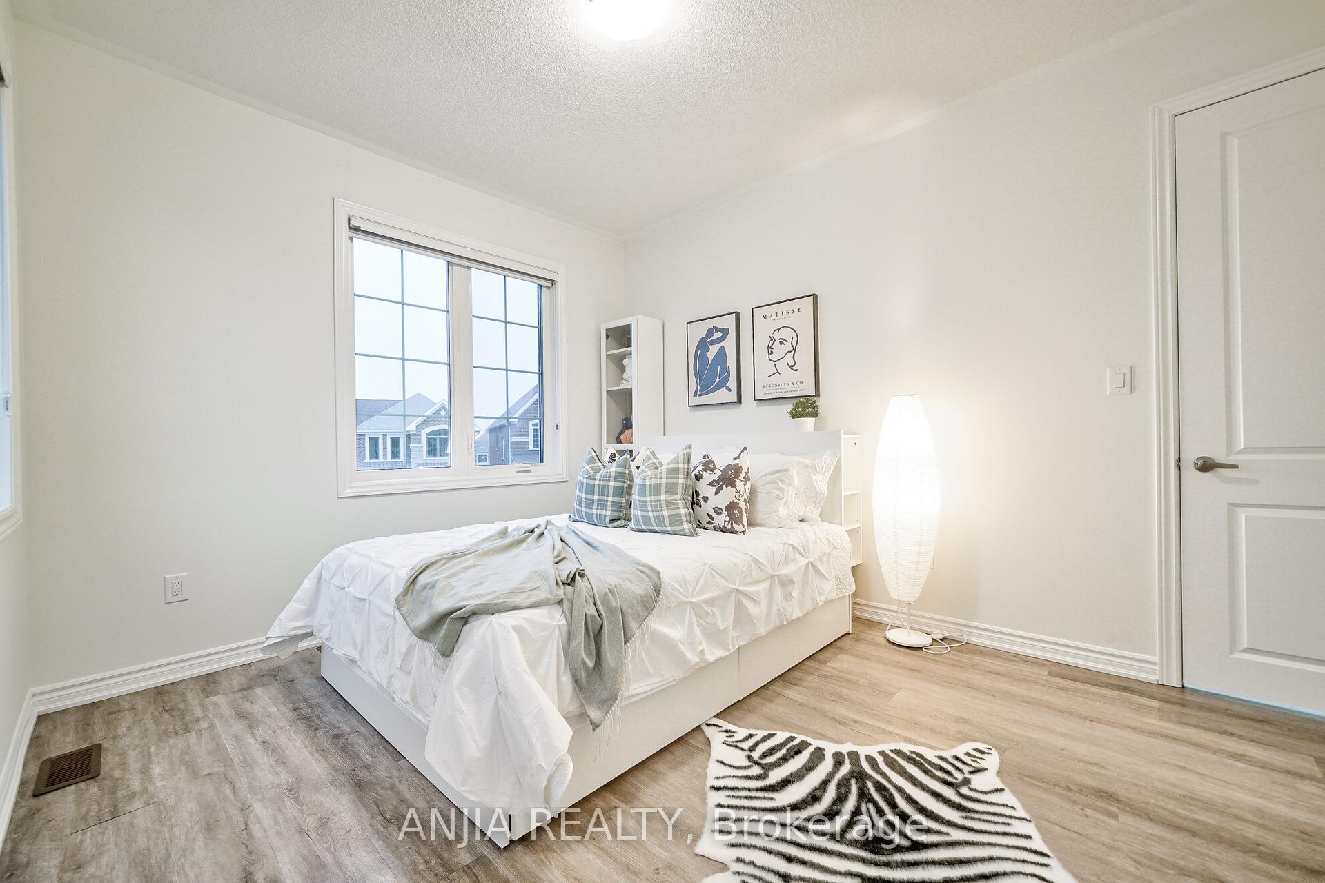 Photo 32 of 262 Beaverbrae Drive, Markham, Victoria Square — HOMEH