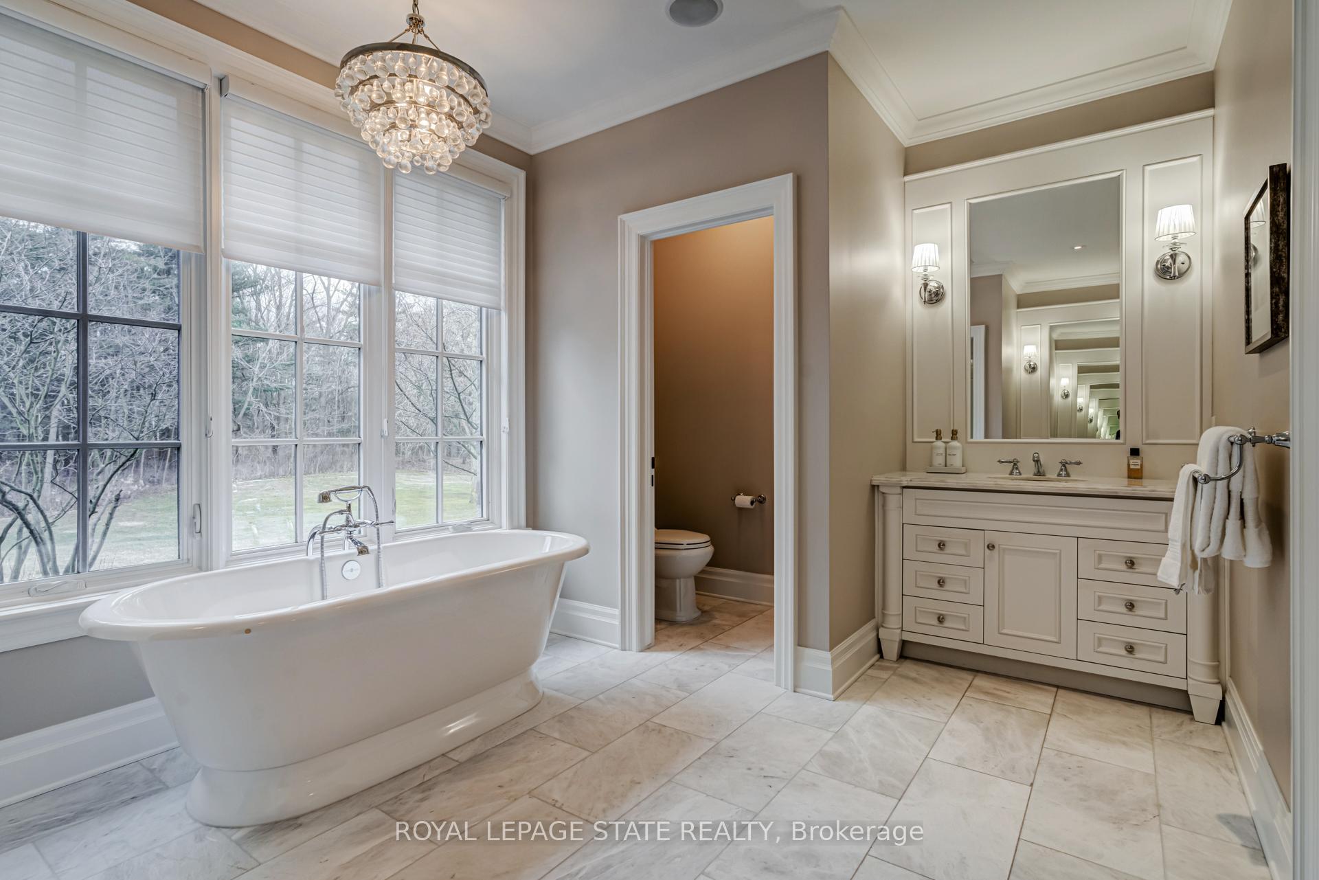 Photo 21 of 1043 Jerseyville Road, Hamilton, Ancaster — HOMEH