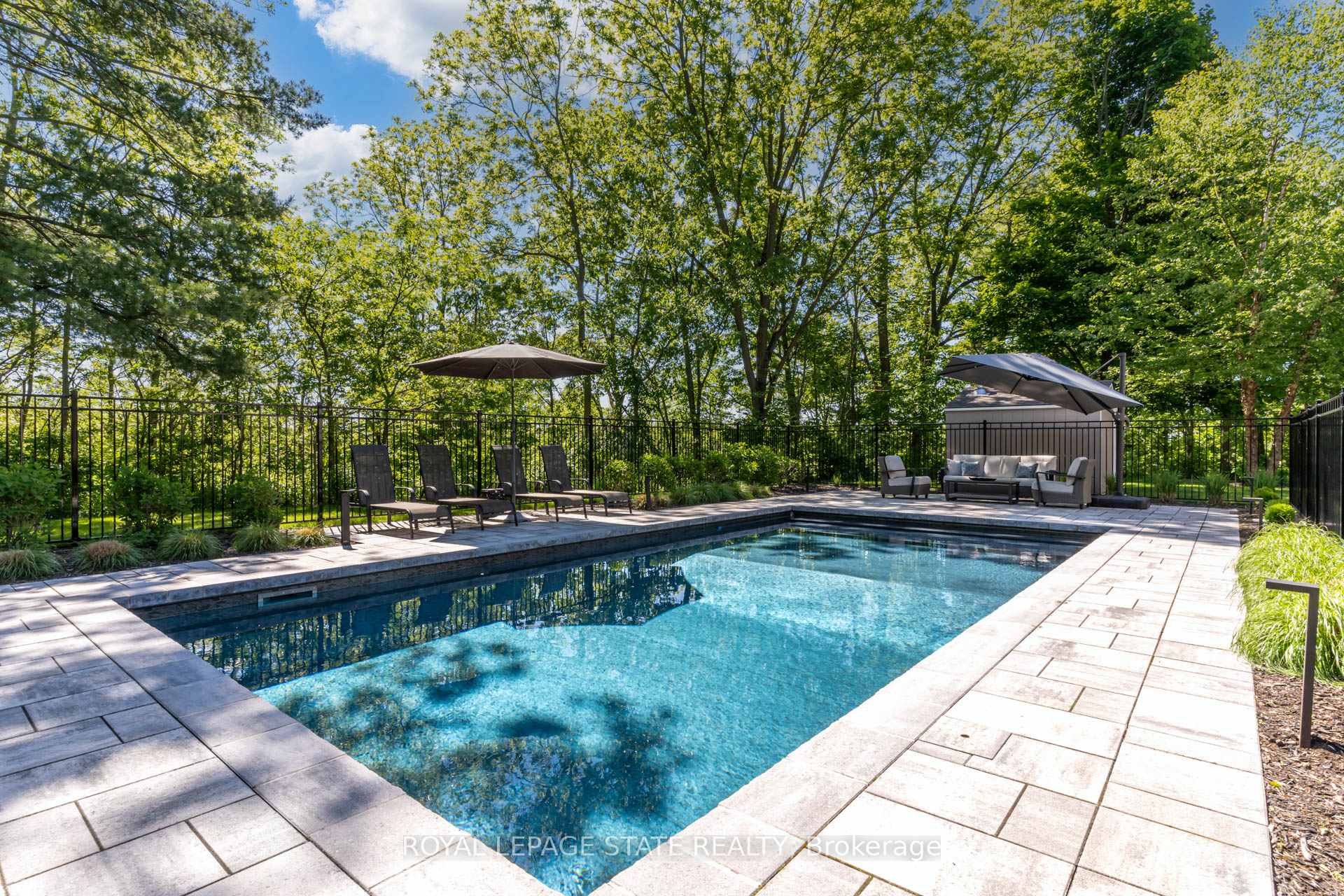 Photo 57 of 1043 Jerseyville Road, Hamilton, Ancaster — HOMEH