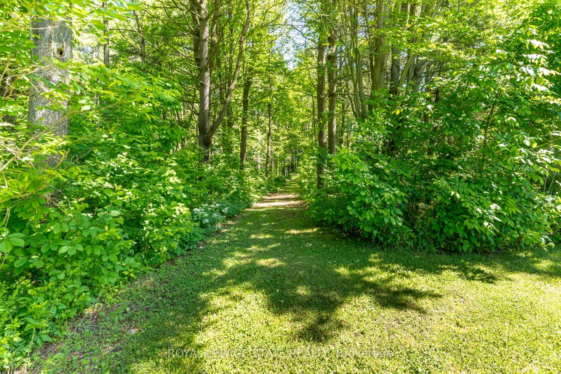 Photo 60 of 1043 Jerseyville Road, Hamilton, Ancaster — HOMEH