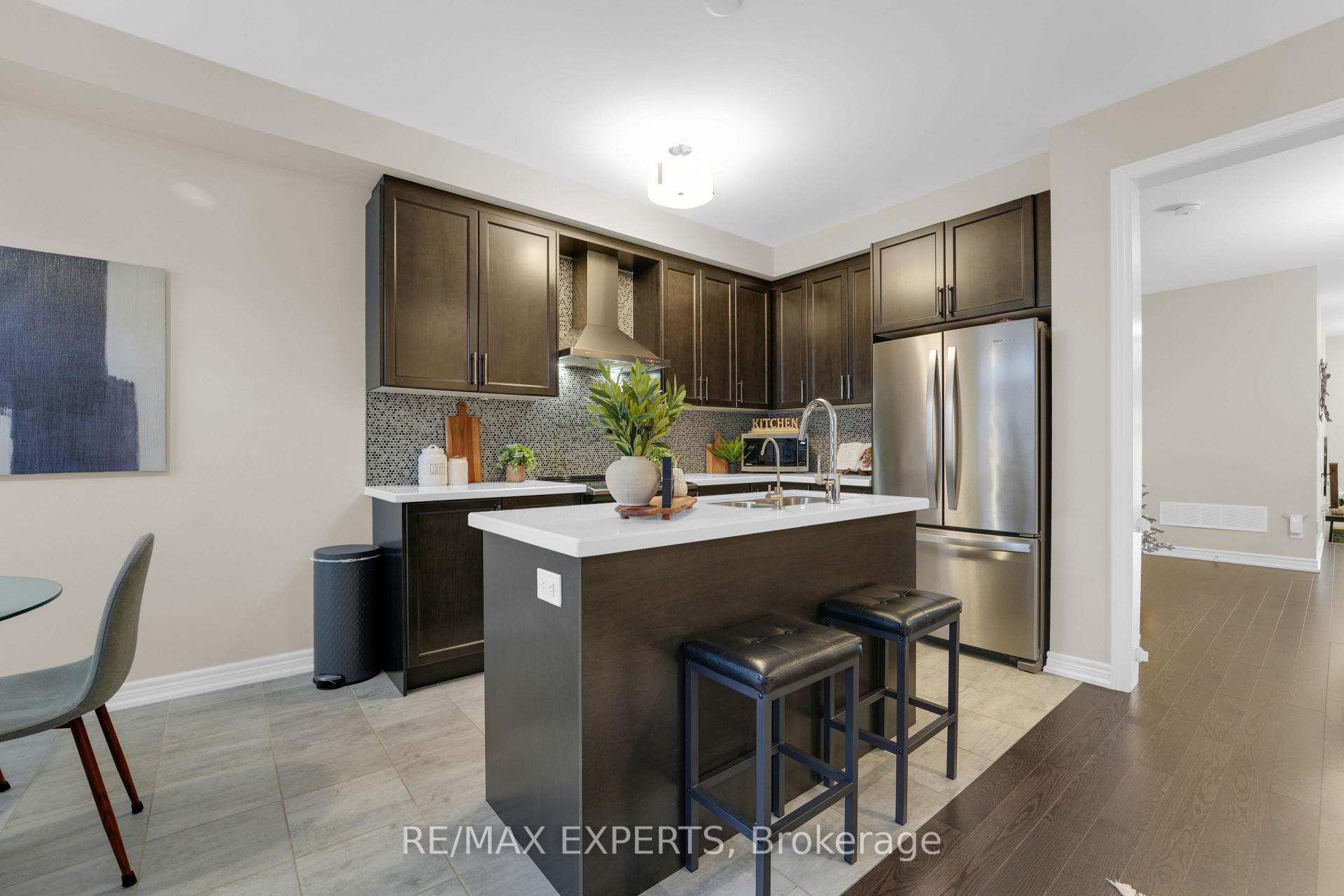 Photo 14 of 70 Clifford Crescent, New Tecumseth, Tottenham — HOMEH