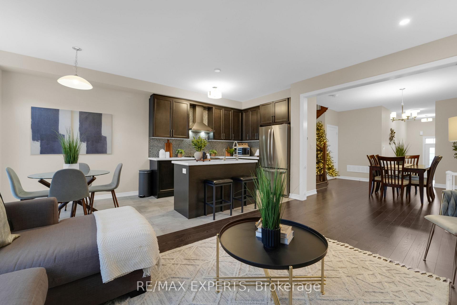 Photo 15 of 70 Clifford Crescent, New Tecumseth, Tottenham — HOMEH