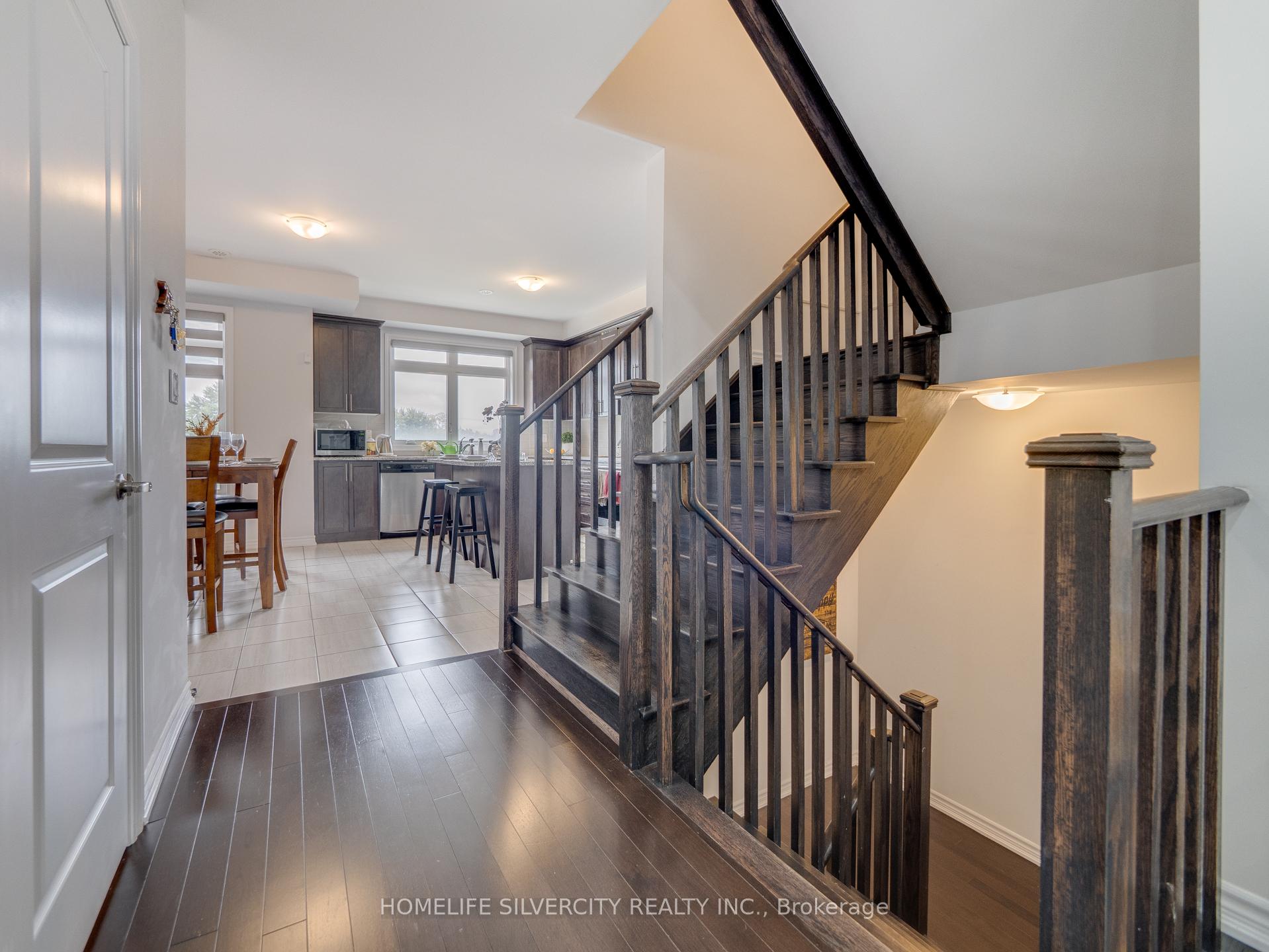 Photo 14 of 27 Gemma Place, Brampton, Heart Lake West — HOMEH