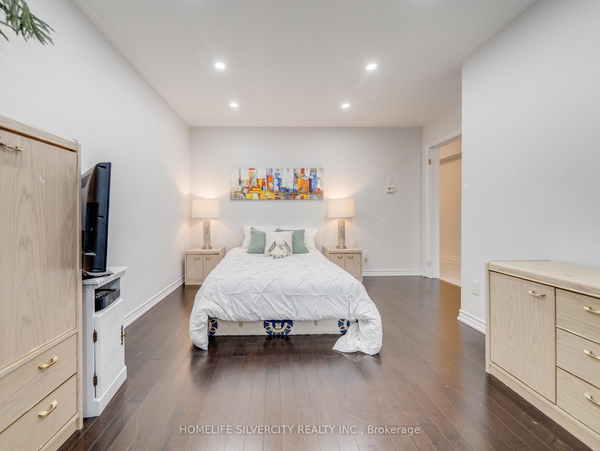 Photo 16 of 27 Gemma Place, Brampton, Heart Lake West — HOMEH