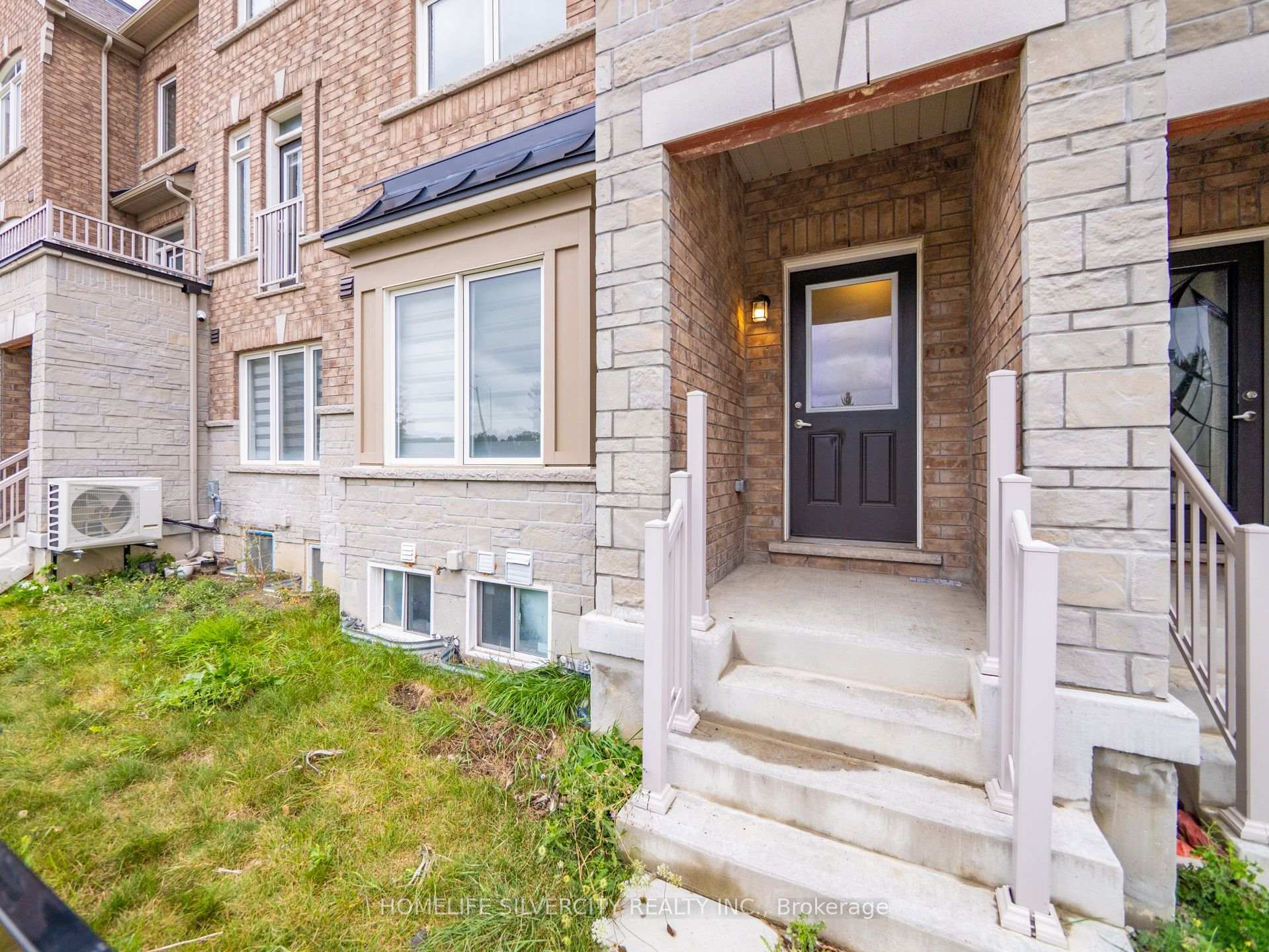 Photo 33 of 27 Gemma Place, Brampton, Heart Lake West — HOMEH