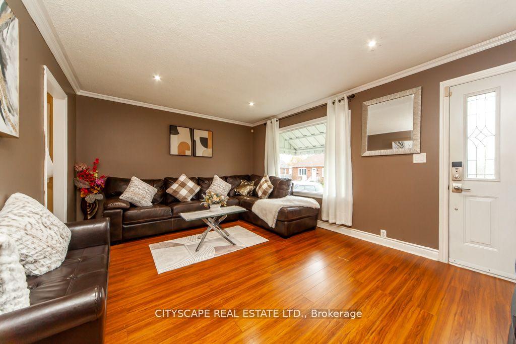 Photo 24 of 238 Mitchell Avenue, Oshawa, Central — HOMEH