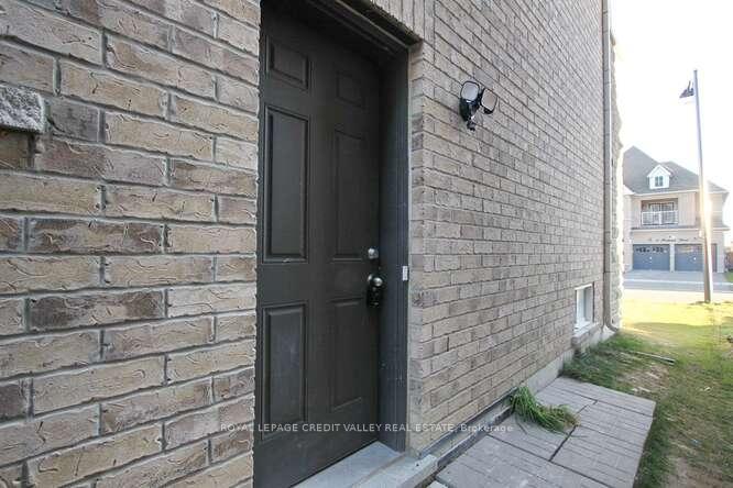 Photo 2 of 3 Portman Street, Caledon, Caledon Village — HOMEH