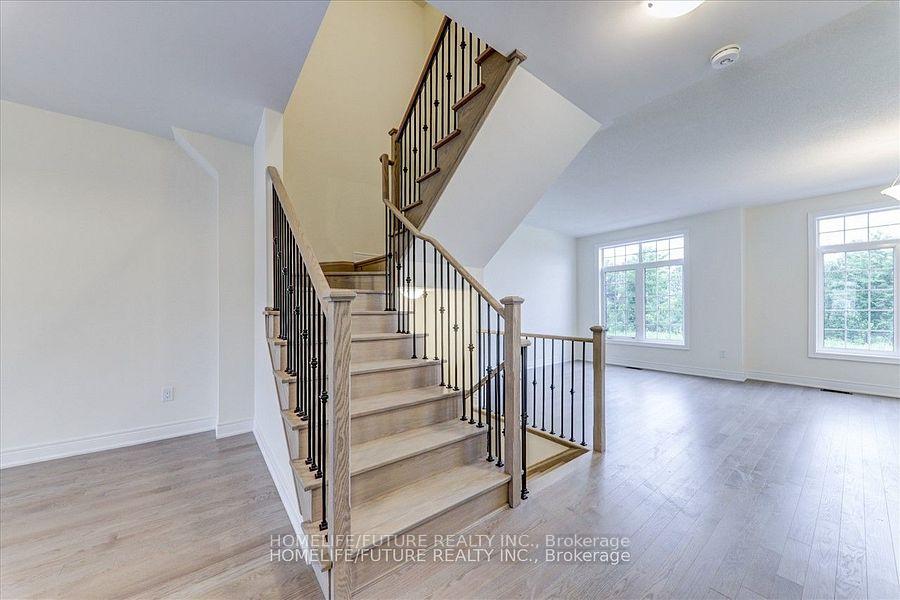 Photo 7 of 301 Kirkham Drive, Markham, Cedarwood — HOMEH