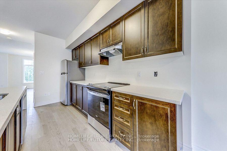 Photo 10 of 301 Kirkham Drive, Markham, Cedarwood — HOMEH