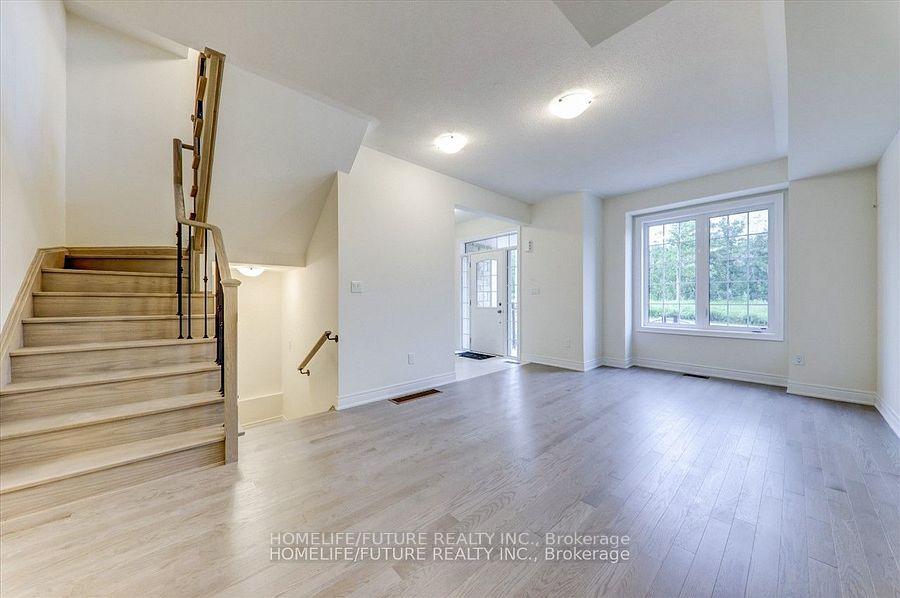 Photo 14 of 301 Kirkham Drive, Markham, Cedarwood — HOMEH