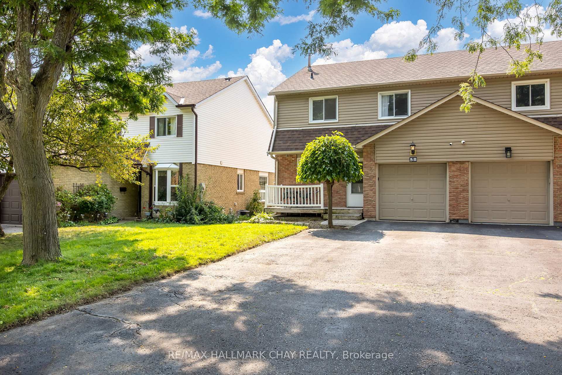 Photo 1 of 58 Astorville Square, Brampton, Heart Lake — HOMEH