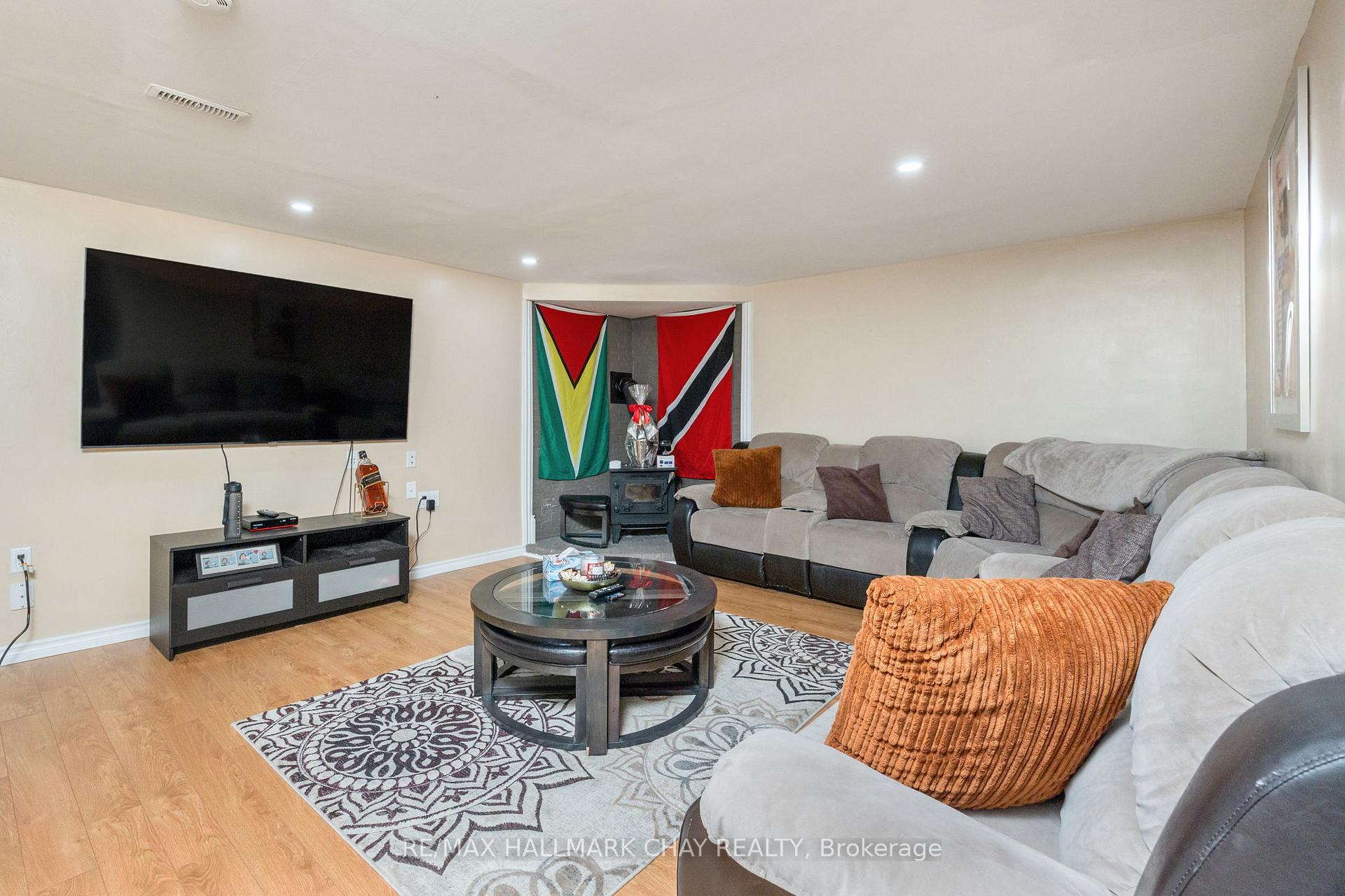 Photo 61 of 58 Astorville Square, Brampton, Heart Lake — HOMEH