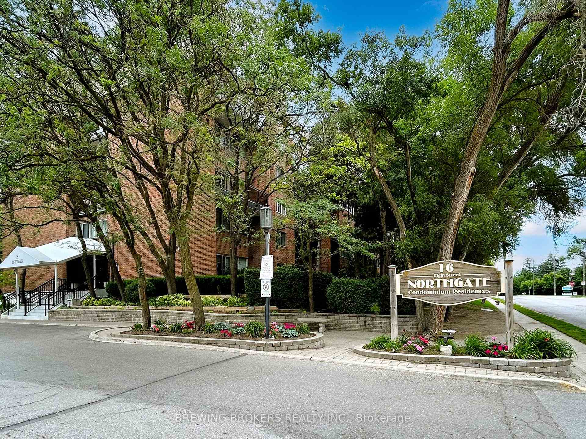 Photo 5 of Unit 326, 16 Elgin Street, Markham, Thornhill — HOMEH