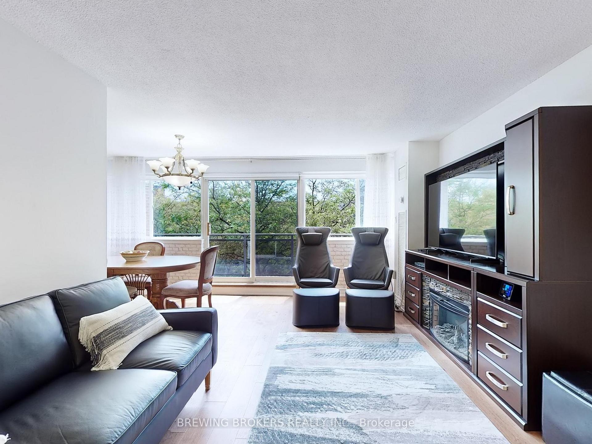 Photo 8 of Unit 326, 16 Elgin Street, Markham, Thornhill — HOMEH